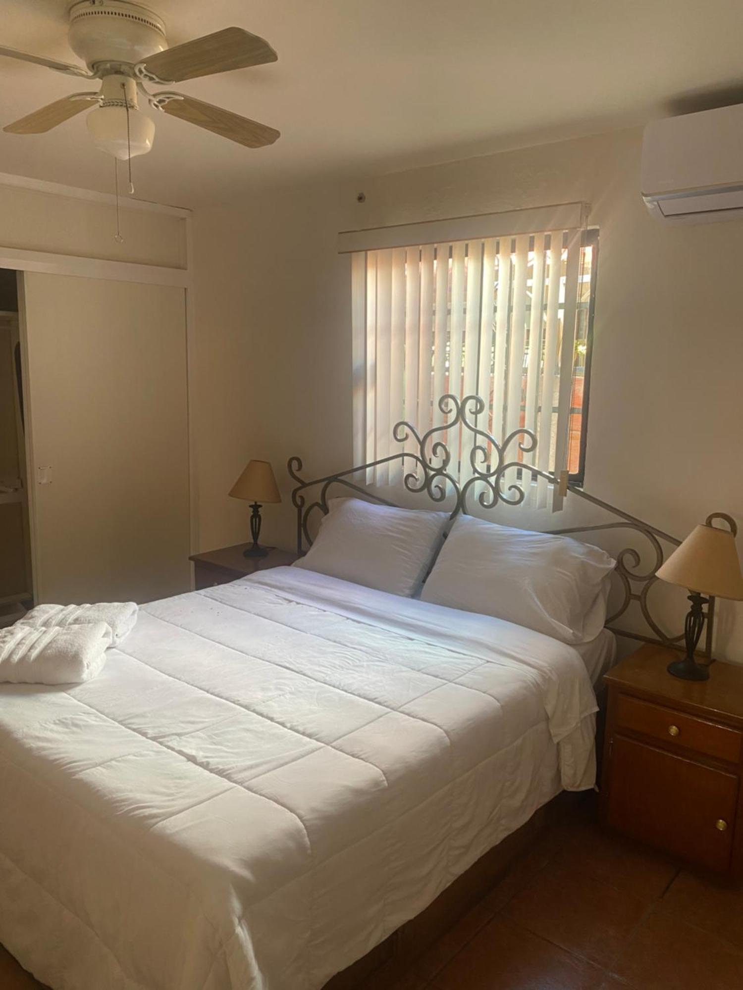 Depa A Unos Minutos De Consulado! Apartman Hermosillo Kültér fotó